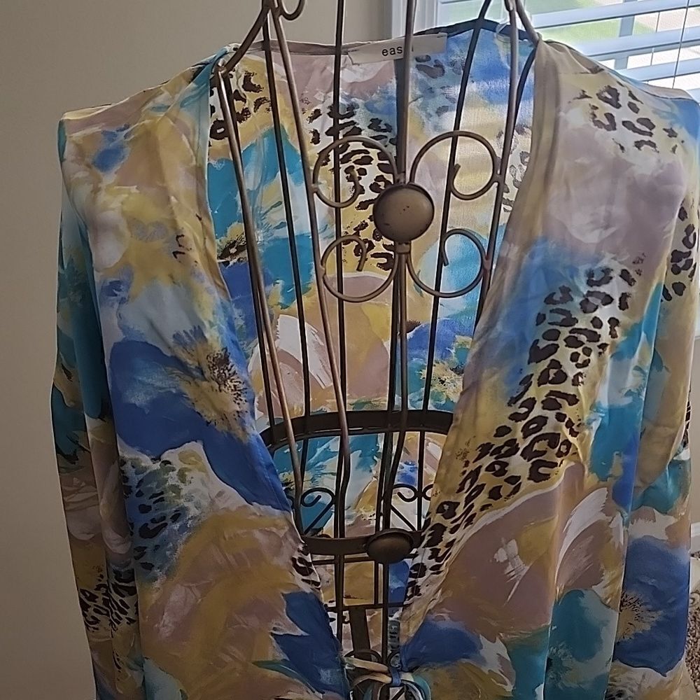 Floral & Animal Print Robe Easel